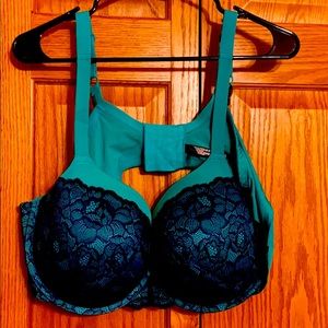 44DD Green with blue lace push-up bra